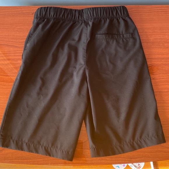 🍾CLOSET CLEAN OUT ACCEPTING ALL REASONABLE OFFERS🍾 - Picture 5 of 7